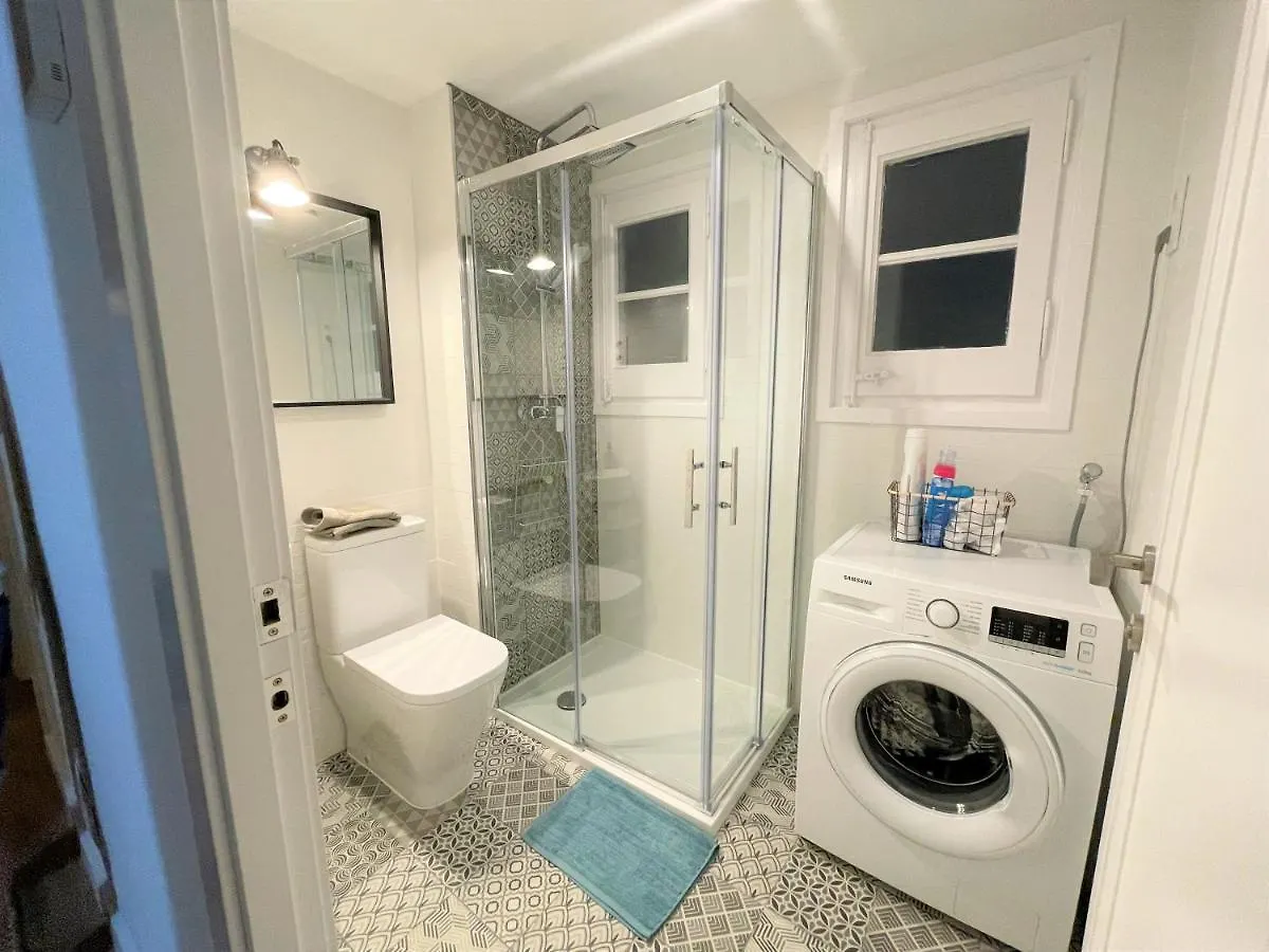 Apartment Charming Appartement In The Heart Of Barcelona